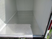 Diamond plate floor